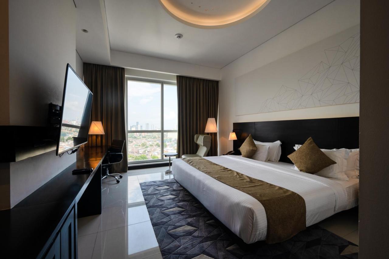 Orion City Hotel Colombo Extérieur photo